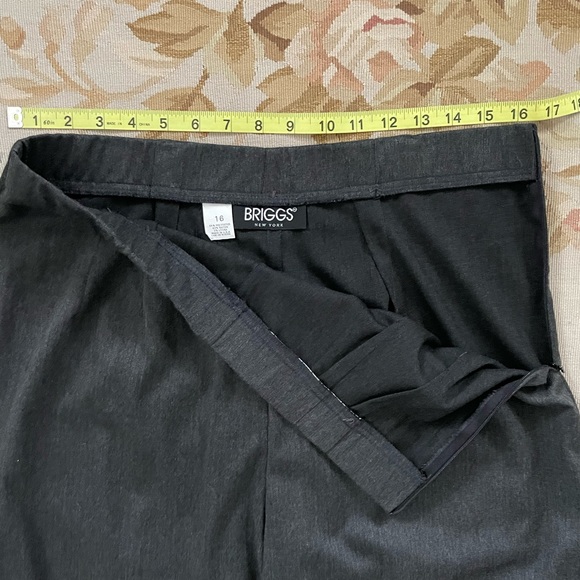 Gray Briggs, New York size 16 trousers flat elastic front - Picture 4 of 9